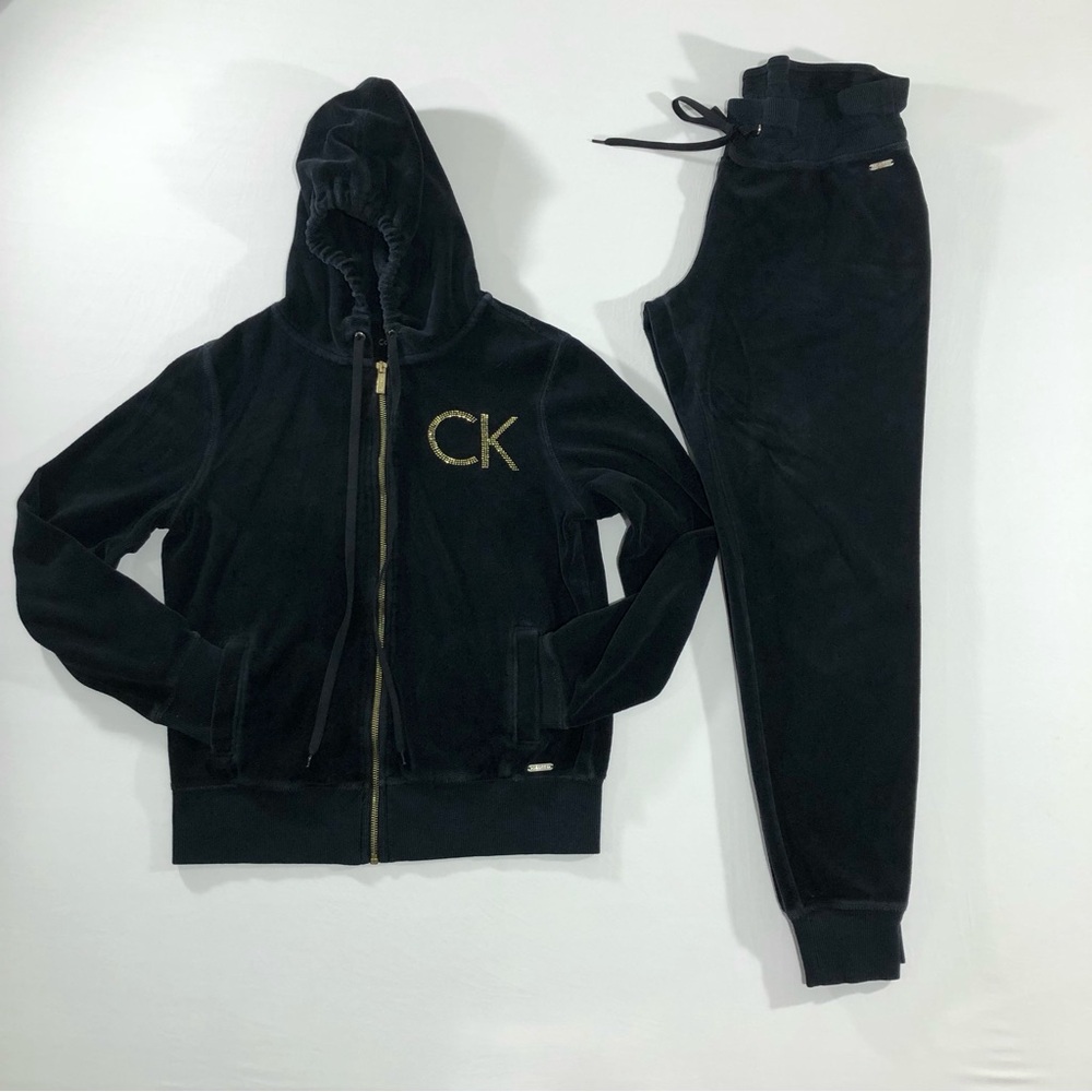 Calvin Klein Women’s Black Velour Hoodie and Joggers Set Tracksuit Size Small